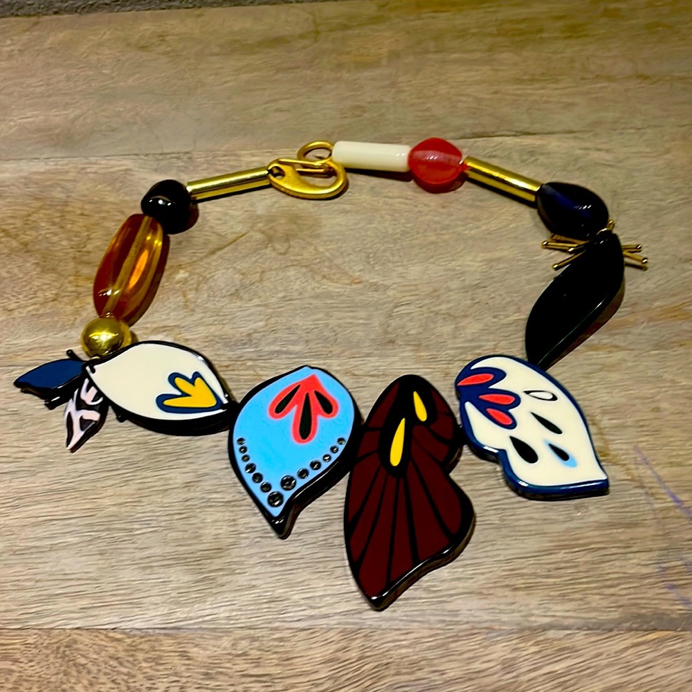 Necklace woman
